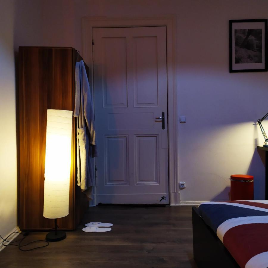 Accommodatie bij particulieren ++ Hip, Chill Berghain With Breakfast ++