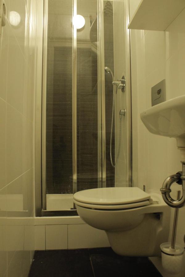 Accommodatie bij particulieren ++ Hip, Chill Berghain With Breakfast ++ Berlijn